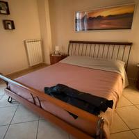 camera da letto completa.