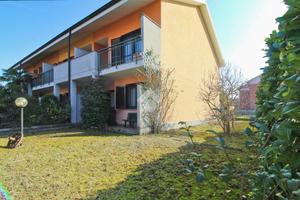 VILLA A SCHIERA A SETTIMO TORINESE