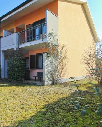 VILLA A SCHIERA A SETTIMO TORINESE