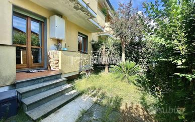 Appartamento a Massa 4 locali