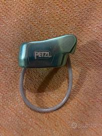 Petzl Verso assicuratore secchiello arrampicata