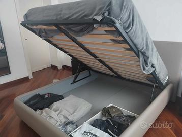 SI REGALA Letto matrimoniale contenitore in pelle