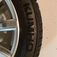 n.4 pneumatici invernali R17 (NO CERCHI)