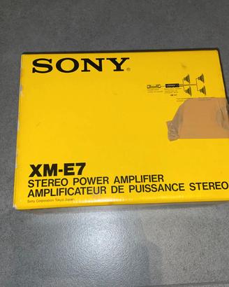 Amplificatore per auto