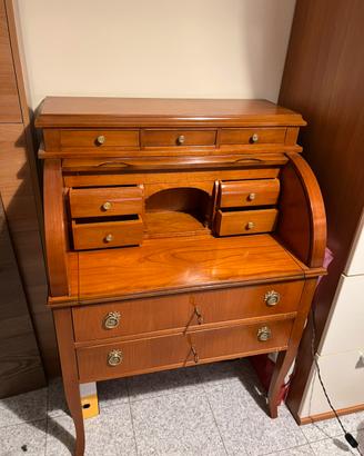 Scrittoio secretaire in legno con rullo