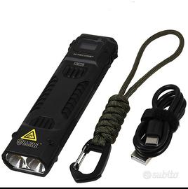 TORCIA  operatore security Nitecore Edc29 6500 lu 
