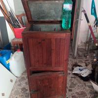 GHIACCIAIA ANTICA DI BORDO