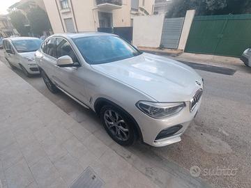 BMW X4 Xline 2000