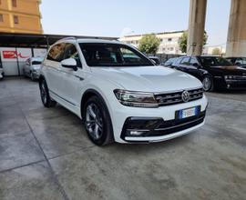 Volkswagen Tiguan 2.0 TDI SCR DSG R line Advanced 