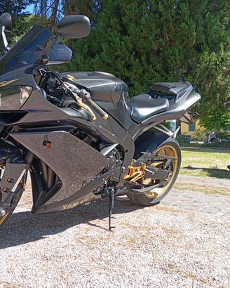 Yamaha r1 2008
