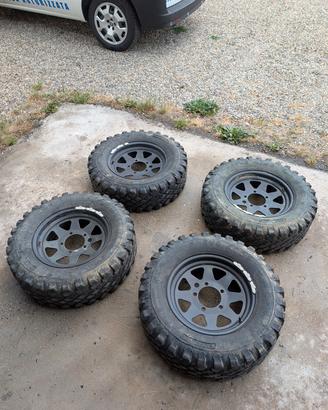 Gomme e cerchi fuoristrada Suzuki Samurai-Santana