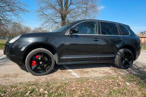 Porsche Cayenne Turbo S (Crs)