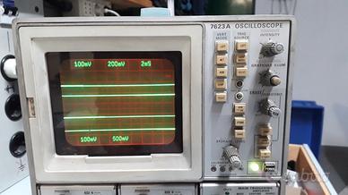 "Oscilloscopio vintage Tektronics 7623A 4 canali"