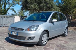 Ford Fiesta 1.2 benzina 5 porte 