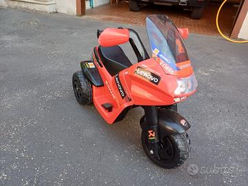Moto elettrica Ducati per bambini 