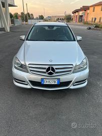 Mercedes-benz C 220 CDI BlueEFFICIENCY Avantgarde