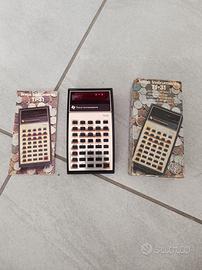 Calcolatrice e cavatappi vintage