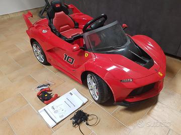 Ferrari macchinina per bambini a batteria