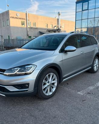 Volkswagen Golf Alltrack 2.0TDI 184cv 4motion DSG