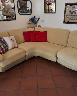 Divano ad angolo rotondo a 4 posti comodissimo
