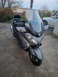 suzuki burgman 650
