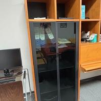 libreria e tavolo Castiglioni De Lucchi