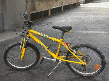 Bici mountanbike per bambino