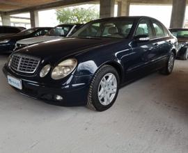 Mercedes-benz E 220 CDI