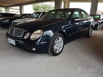 Mercedes-benz E 220 CDI