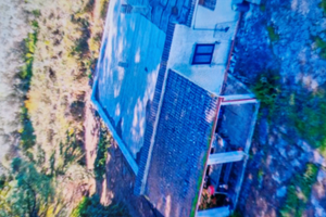 Casa indipendente con terreno