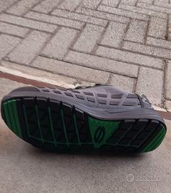 Scarpe antinfortunistiche