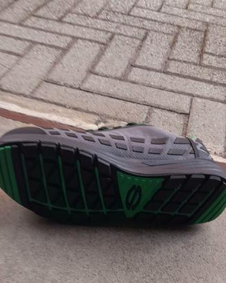 Scarpe antinfortunistiche
