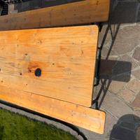 Set tavolo e panche in legno