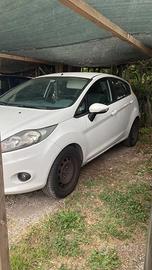 Ford Fiesta benz/gpl 2010