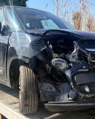 Fiat 500 L solo per ricambi