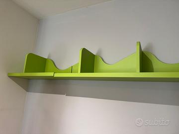 Mensole verdi in tre moduli