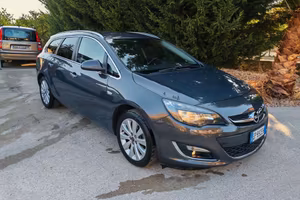 Opel Astra 1.4 Turbo 140CV Sports Tourer GPL Tech 