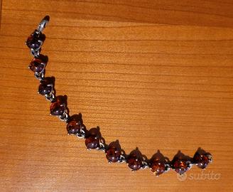 Bracciale in ambra e argento