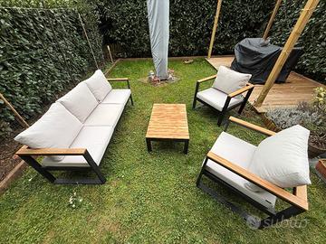 Salotto da giardino in legno e alluminio 5 posti