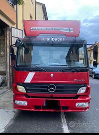 Mercedes Atego 822