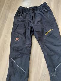 pantaloni montura 