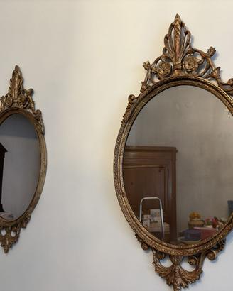 Coppia di antiche specchiere dorate stile barocco