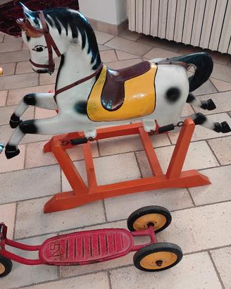 cavallo a dondolo + monopattino 