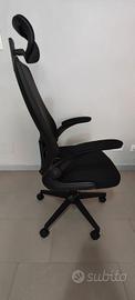 Poltrona da ufficio ergonomica (pari a nuovo)