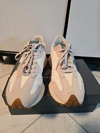 Sneakers new balance bianche e verdi