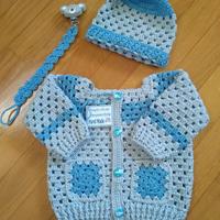 Cardigan realizzato a mano