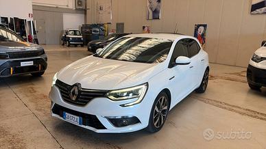 Renault Megane Mégane TCe 140 CV FAP Duel2