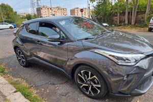 TOYOTA CHR