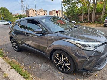  TOYOTA CHR