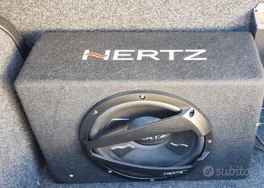 subwoofer  hertz DBX 600w in cassa chuisa